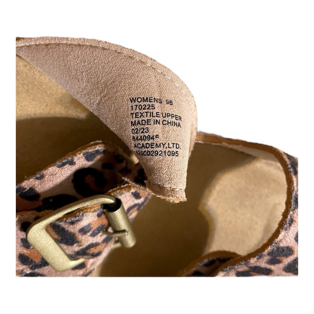 SOLD :: ɴᴡᴏᴛ Leopard Print Adjustable Buckle Sandals - Picture 7 of 7